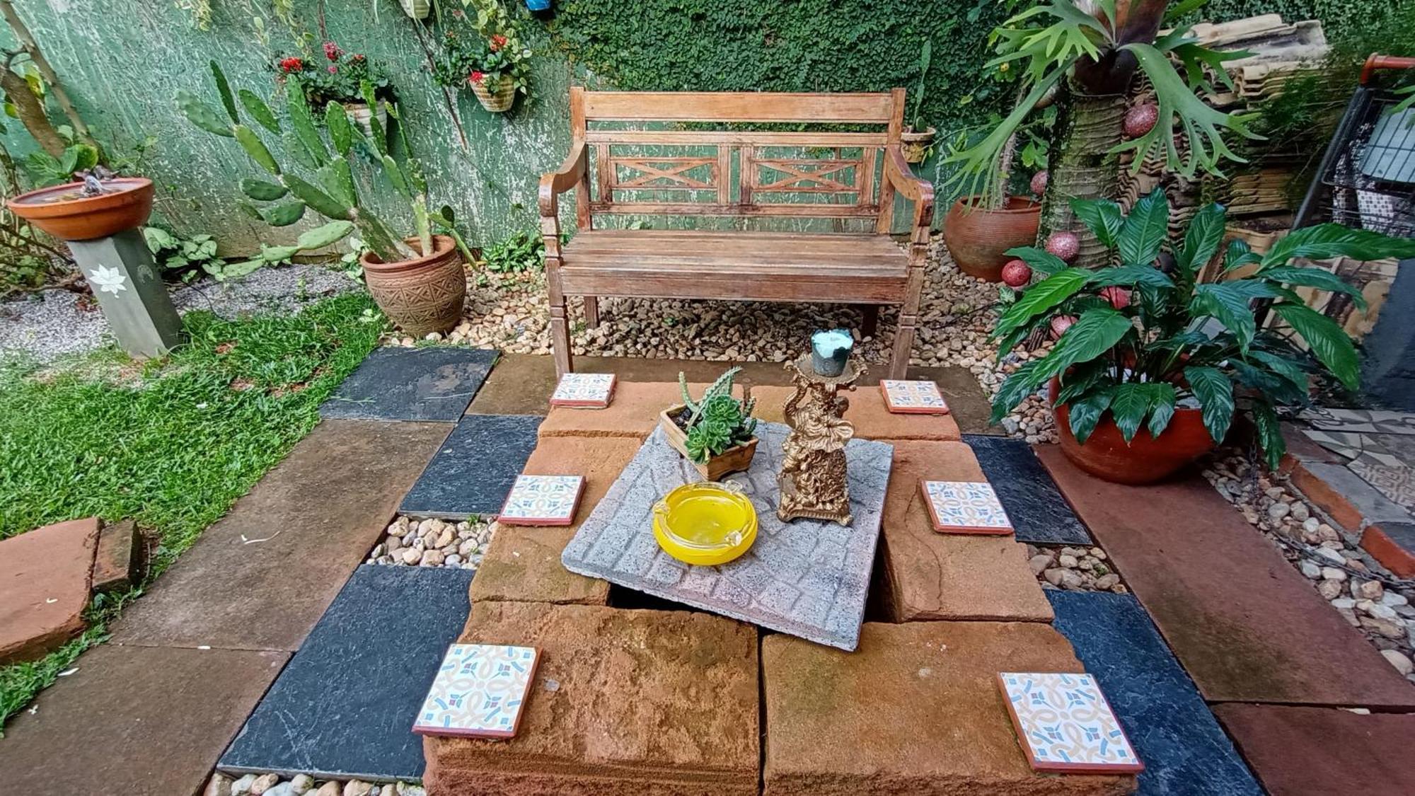 Pousada Zaua Guest House Florianopolis Exterior photo